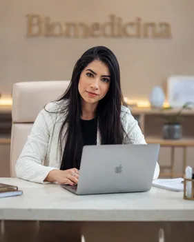 Dra. Fernanda